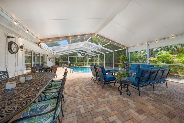 407 HARBOR VIEW LANE, Largo, FL 33770