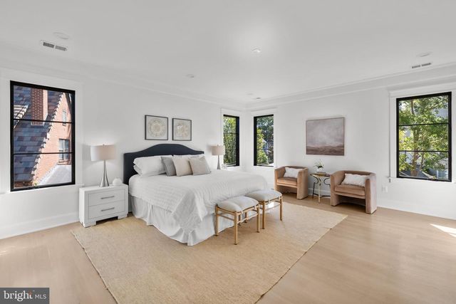 3108 KEY BLVD, Arlington, VA 22201