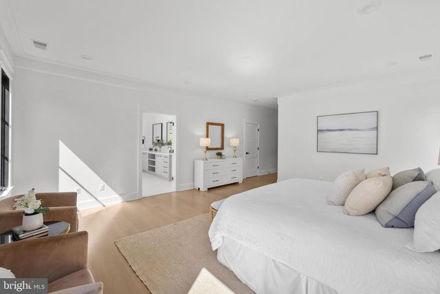 3108 KEY BLVD, Arlington, VA 22201