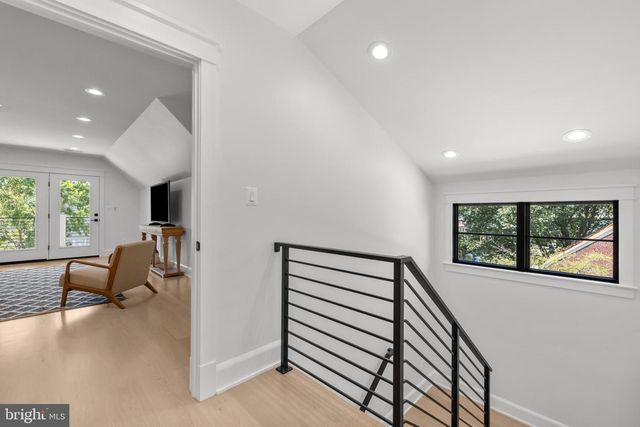 3108 KEY BLVD, Arlington, VA 22201