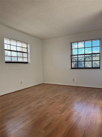 4171 Oak Terrace Dr 4171, Green Acres, FL 33463