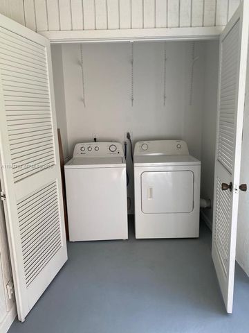 4171 Oak Terrace Dr 4171, Green Acres, FL 33463