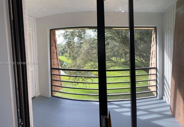 4171 Oak Terrace Dr 4171, Green Acres, FL 33463