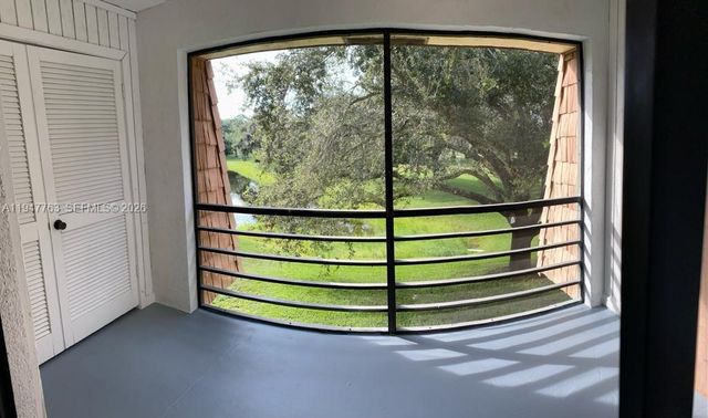 4171 Oak Terrace Dr 4171, Green Acres, FL 33463