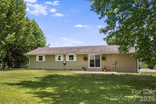 490 ecusta Road, Brevard, NC 28712