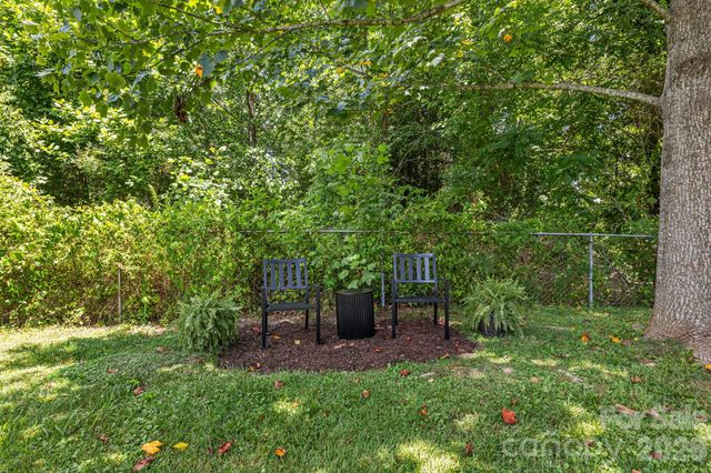 490 ecusta Road, Brevard, NC 28712