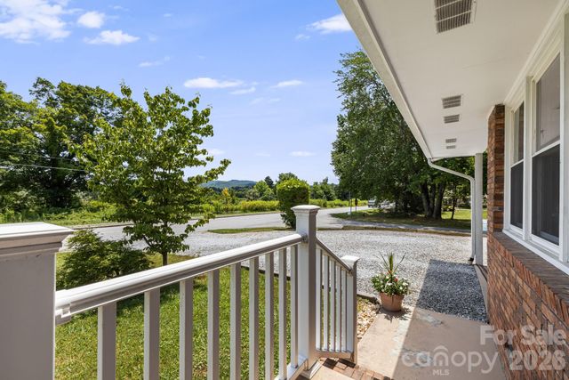 490 ecusta Road, Brevard, NC 28712