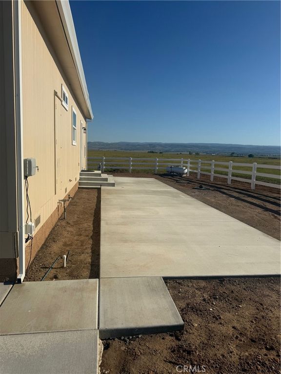 Image 11 of property listing at 14450 Meridian Road, Chico, CA 95973