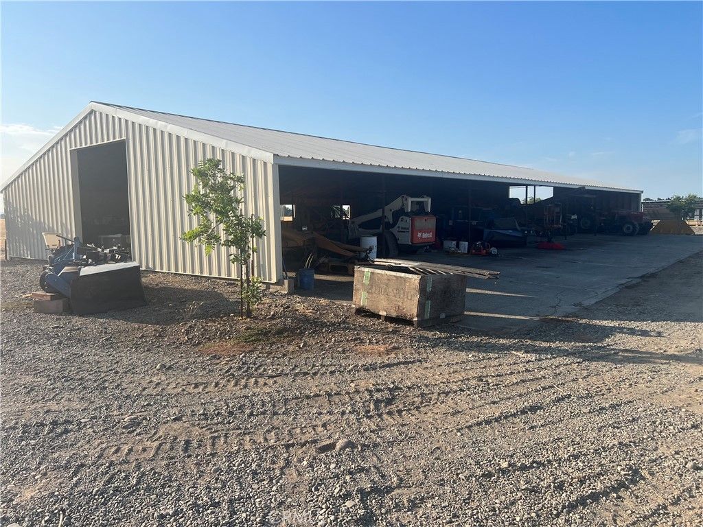 Image 20 of property listing at 14450 Meridian Road, Chico, CA 95973