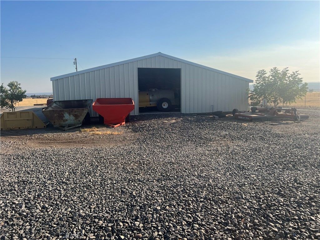 Image 22 of property listing at 14450 Meridian Road, Chico, CA 95973