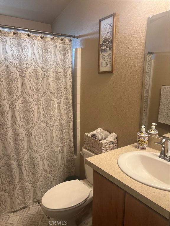 Image 31 of property listing at 14450 Meridian Road, Chico, CA 95973