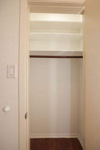 2001 Bering Drive 2F, Houston, TX 77057