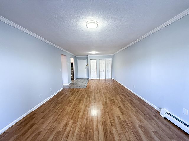 110 Boston Post Rd E 4, Marlborough, MA 01752