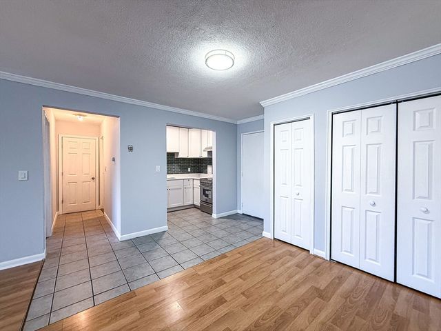 110 Boston Post Rd E 4, Marlborough, MA 01752