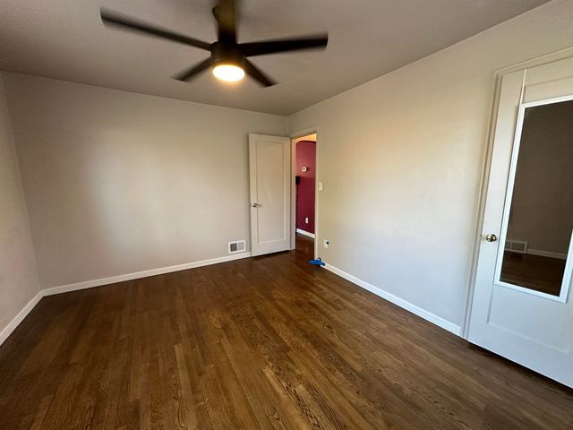 4323 N Wall St, Spokane, WA 99205