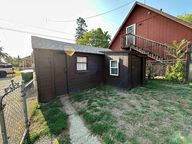 4323 N Wall St, Spokane, WA 99205