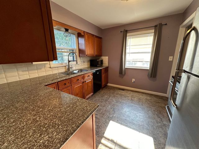4323 N Wall St, Spokane, WA 99205