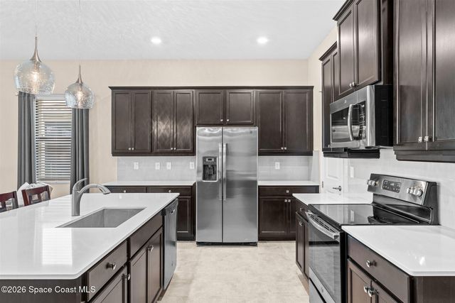 2303 Great Belt Circle, Melbourne, FL 32940