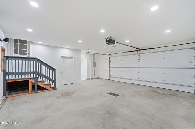 117 Mulberry Street, Perrysburg, OH 43551