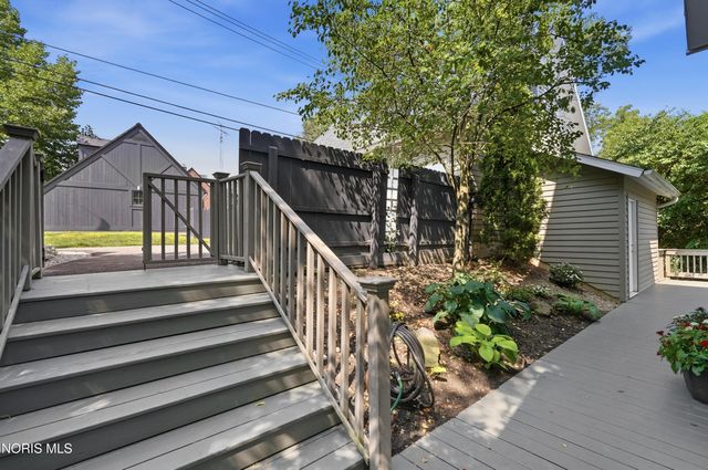 117 Mulberry Street, Perrysburg, OH 43551