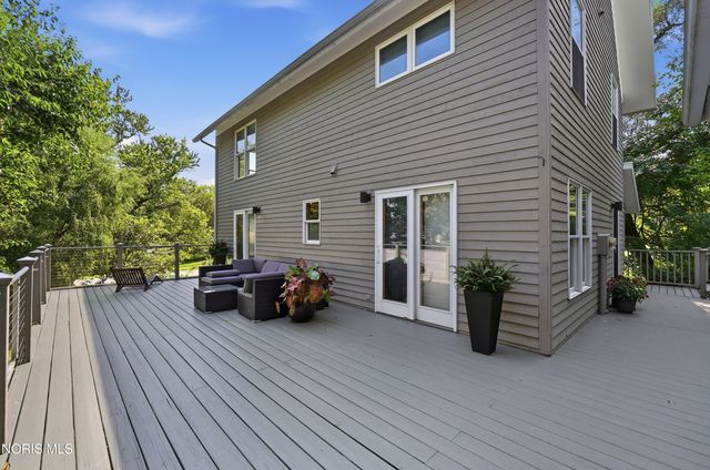 117 Mulberry Street, Perrysburg, OH 43551