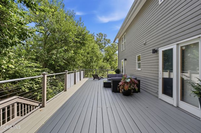 117 Mulberry Street, Perrysburg, OH 43551