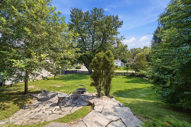 117 Mulberry Street, Perrysburg, OH 43551