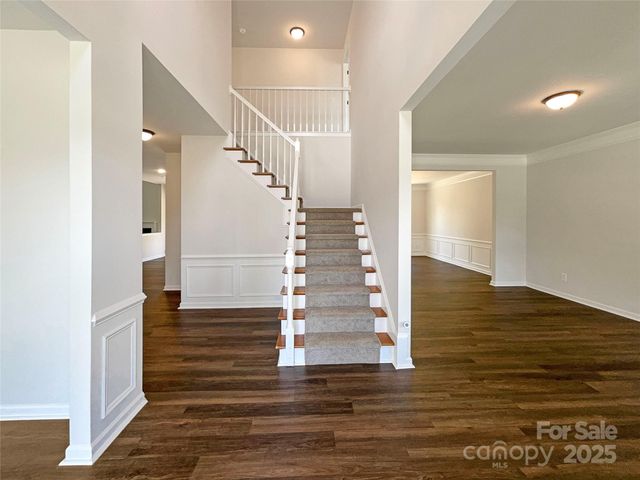 1915 Birchbrook Court, Harrisburg, NC 28075