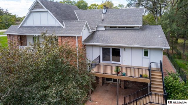 6000 Rokeby Road, Lincoln, NE 68516