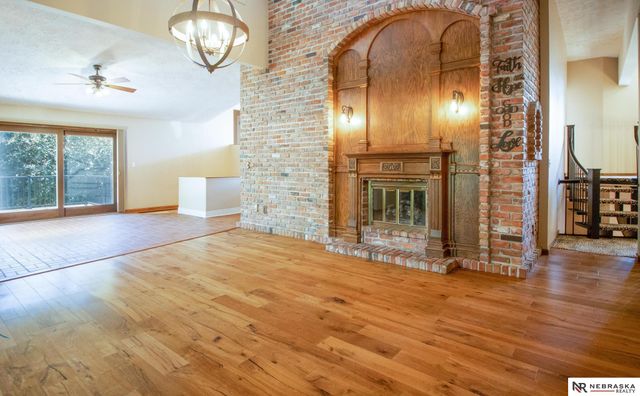 6000 Rokeby Road, Lincoln, NE 68516