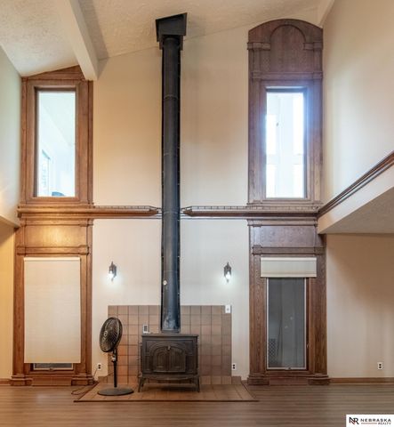 6000 Rokeby Road, Lincoln, NE 68516