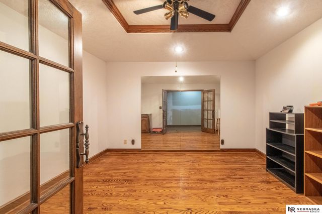 6000 Rokeby Road, Lincoln, NE 68516