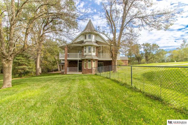 6000 Rokeby Road, Lincoln, NE 68516