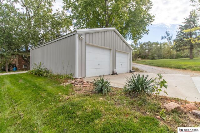 6000 Rokeby Road, Lincoln, NE 68516