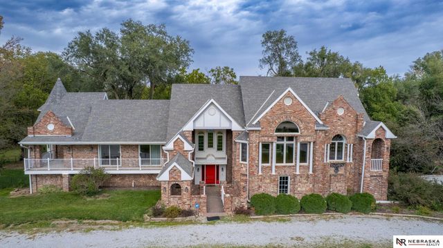 6000 Rokeby Road, Lincoln, NE 68516