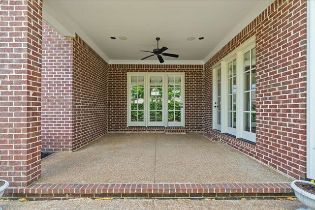 1862 OLD TOWNE LN, Germantown, TN 38139