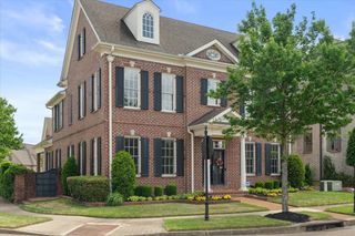 1862 OLD TOWNE LN, Germantown, TN 38139