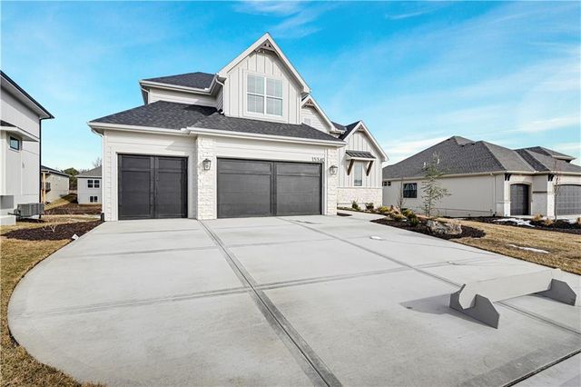 15340 W 161st Terrace, Olathe, KS 66062