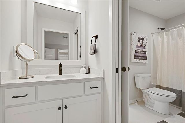 15340 W 161st Terrace, Olathe, KS 66062