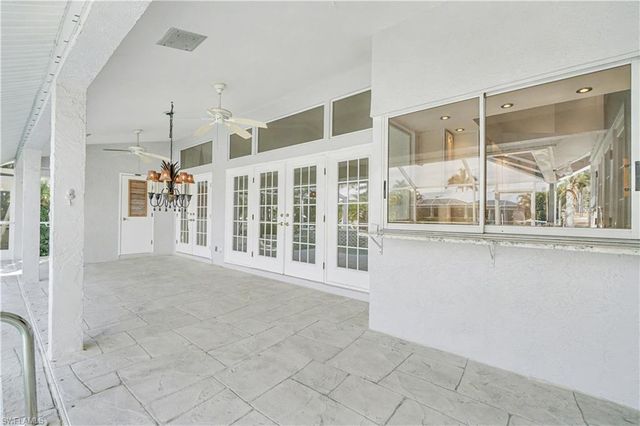 4913 SW 11th CT, Cape Coral, FL 33914