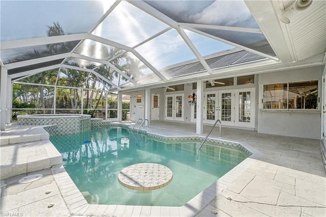 4913 SW 11th CT, Cape Coral, FL 33914