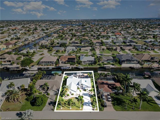 4913 SW 11th CT, Cape Coral, FL 33914