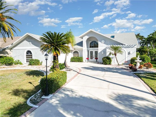4913 SW 11th CT, Cape Coral, FL 33914