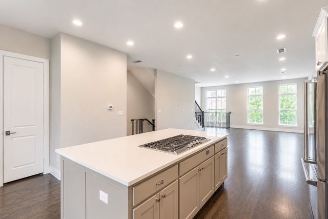 7700 Eastern Avenue 202, Dallas, TX 75209