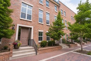 7700 Eastern Avenue 202, Dallas, TX 75209