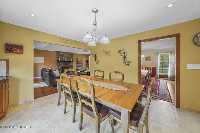 1 Cook Place, Middletown, NJ 07748
