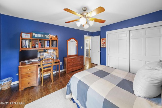 1 Cook Place, Middletown, NJ 07748