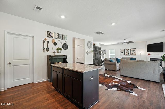 1260 Valley Parke Drive, Kingsport, TN 37663