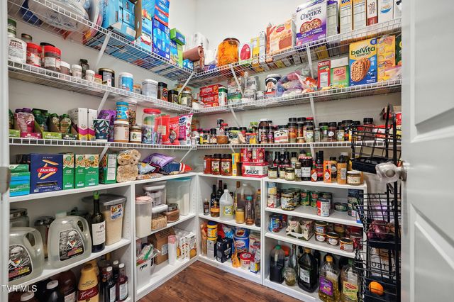 1260 Valley Parke Drive, Kingsport, TN 37663