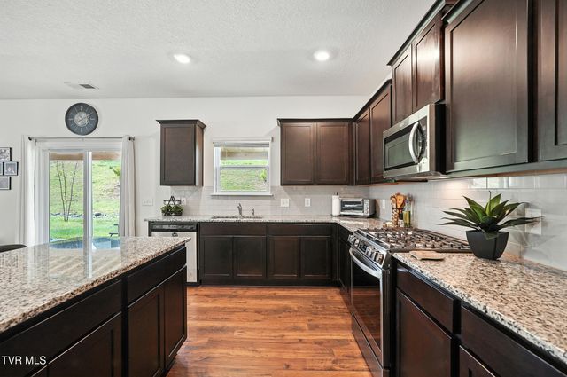 1260 Valley Parke Drive, Kingsport, TN 37663